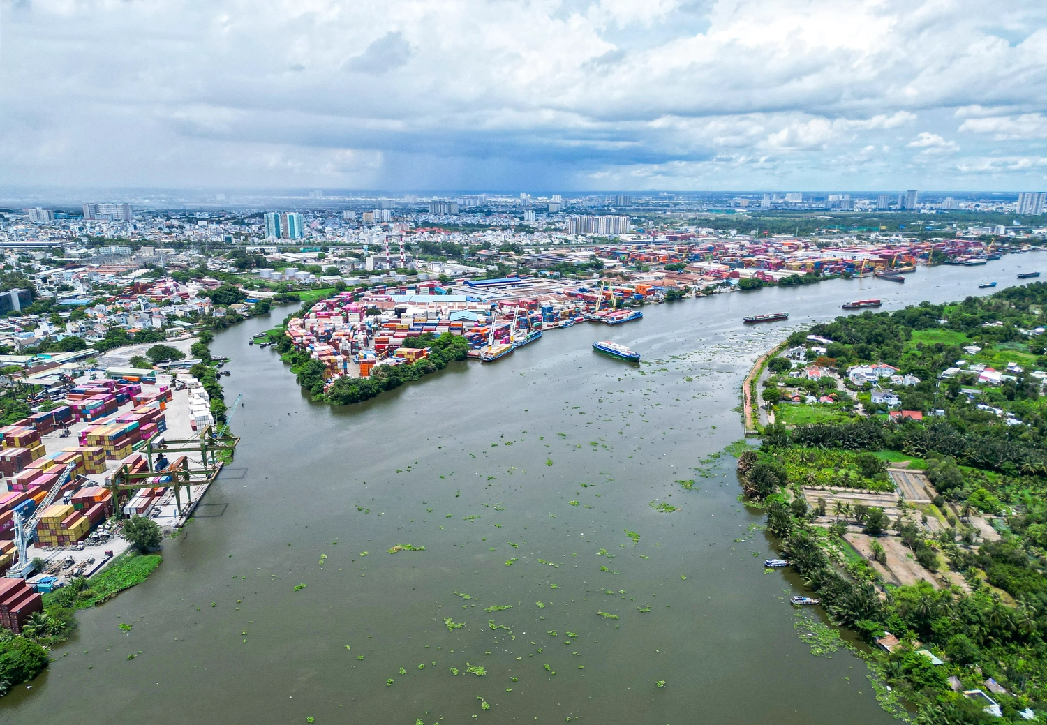 Bán đảo Bình Quới - Thanh Đa, góc giáp với cảng Trường Thọ. (Ảnh: Lương Ý)