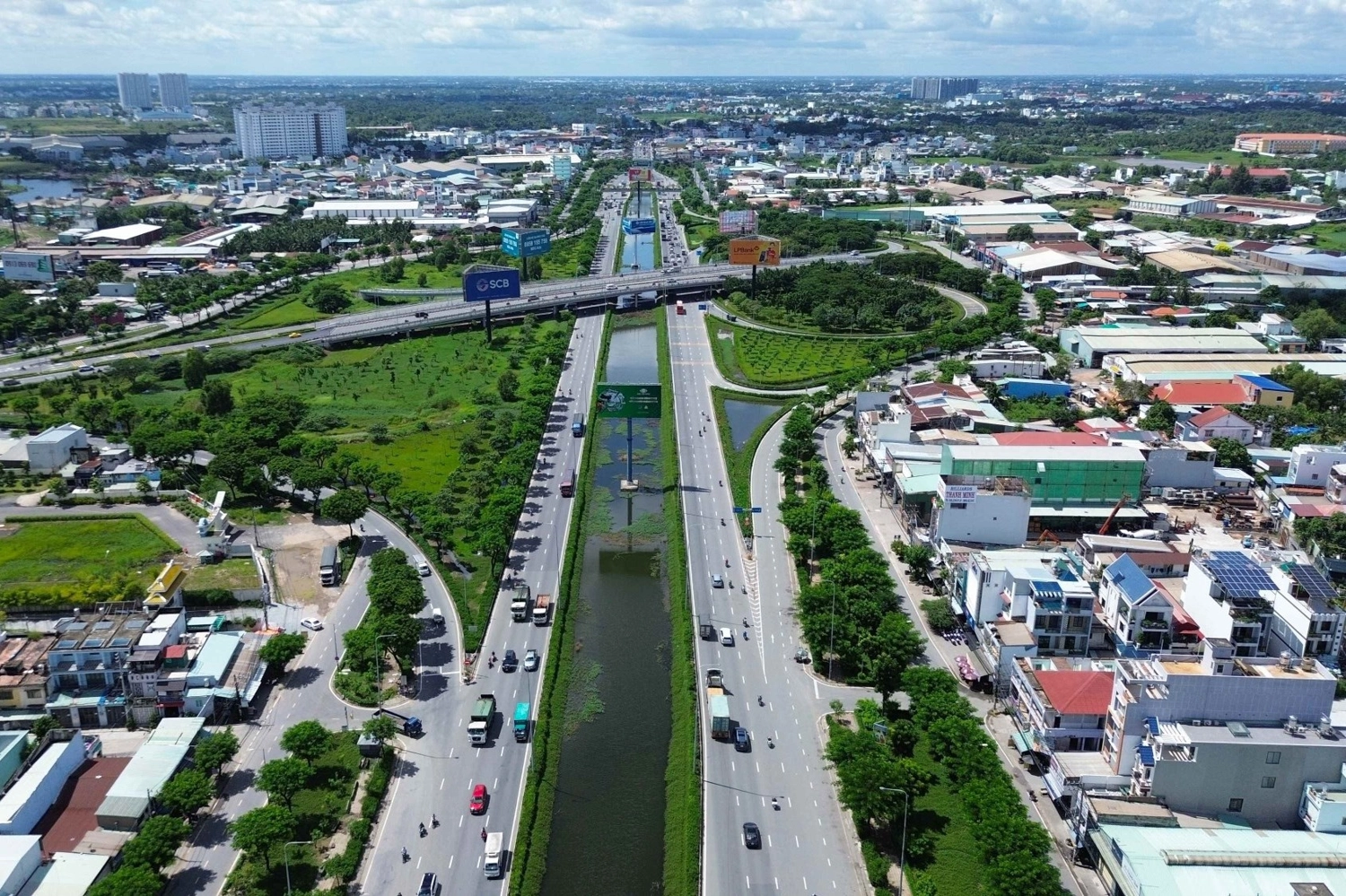 Những hạ tầng giao thông dự kiến hình thành trong tương lai sẽ giải quyết bài toán tắc nghẽn tại cửa ngõ thành phố