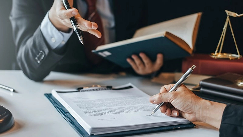 Nhân viên môi giới cần hiểu rõ thủ tục pháp lý