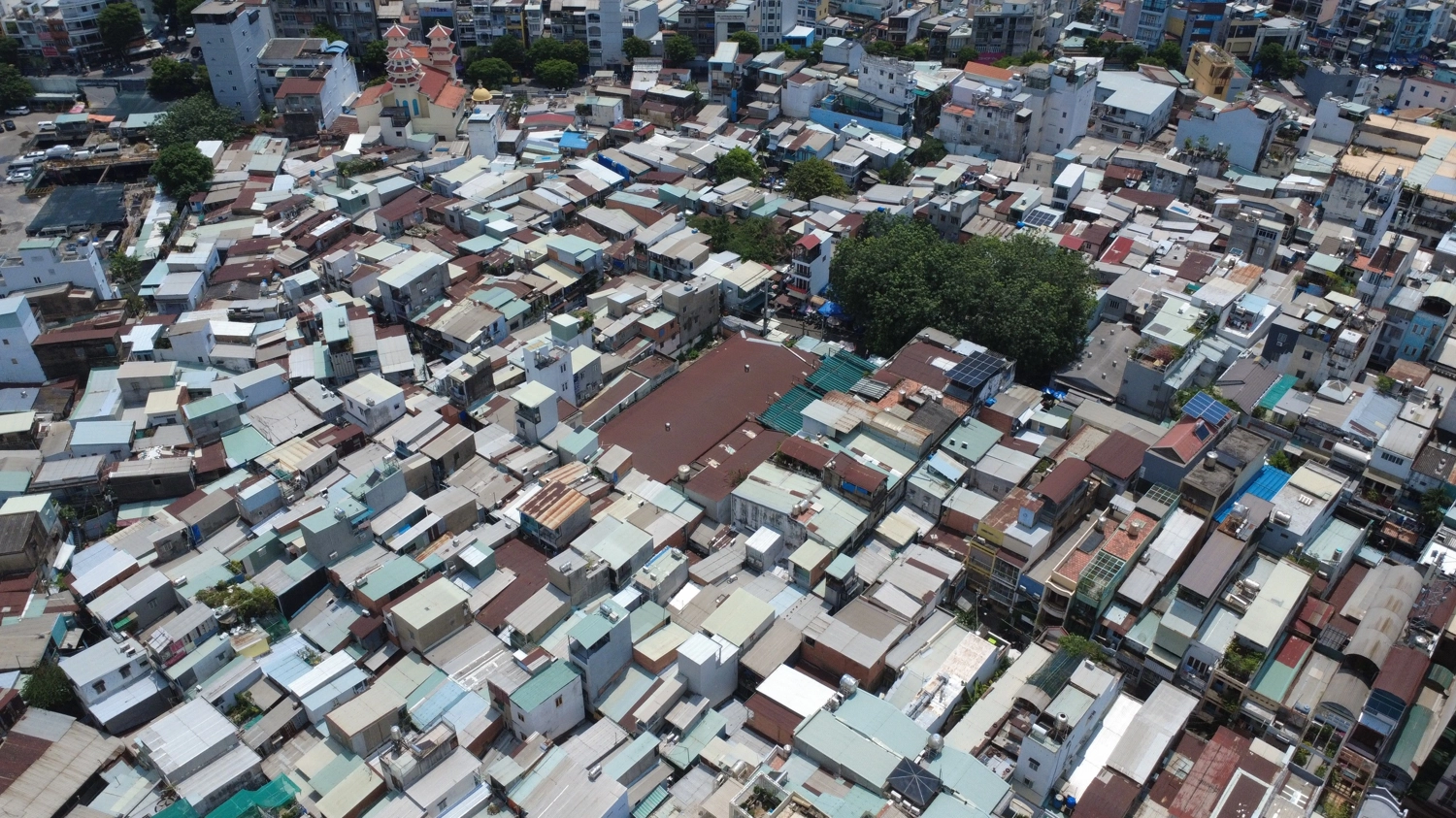 Khu Mả Lạng rộng hơn 6,8 hecta n&agrave;y đ&atilde; được đưa v&agrave;o quy hoạch chỉnh trang đ&ocirc; thị.  ẢNH: SẦM &Aacute;NH