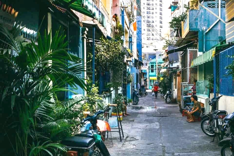 Phần lớn nh&agrave; hẻm nhỏ kh&ocirc;ng được m&ocirc;i giới đề cập trong rivew