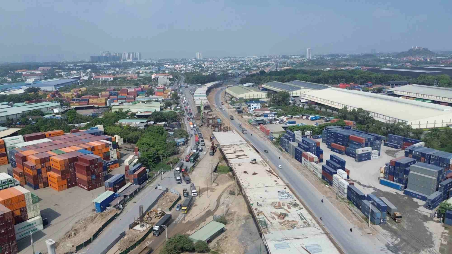 Đoạn Vành đai 3 hướng về đường Mỹ Phước - Tân Vạn. Ảnh: Minh Quân