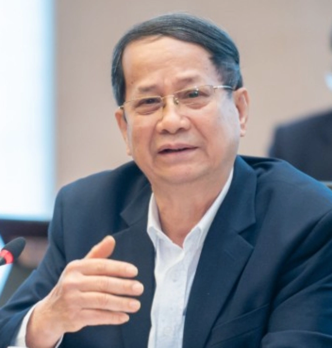 PGS Ng&ocirc; Tr&iacute; Long