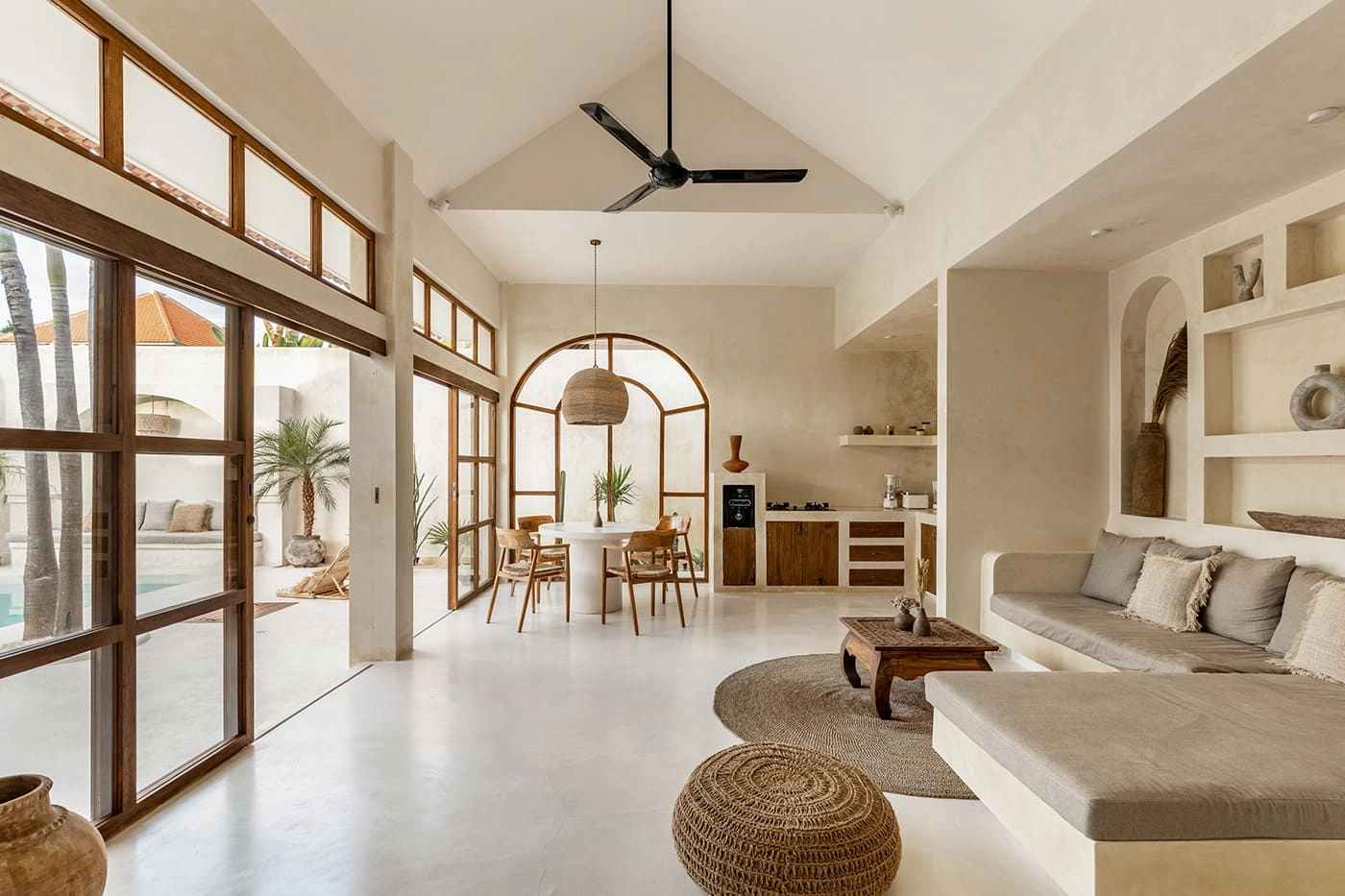 Vật liệu tự nhiên như gỗ, đá được sử dụng nhiều