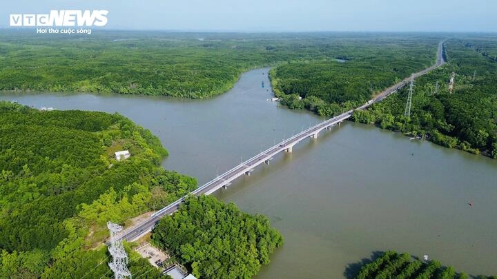 Cần Giờ lu&ocirc;n l&agrave; l&aacute; chắn bảo vệ m&ocirc;i trường sinh th&aacute;i cho TP.HCM.