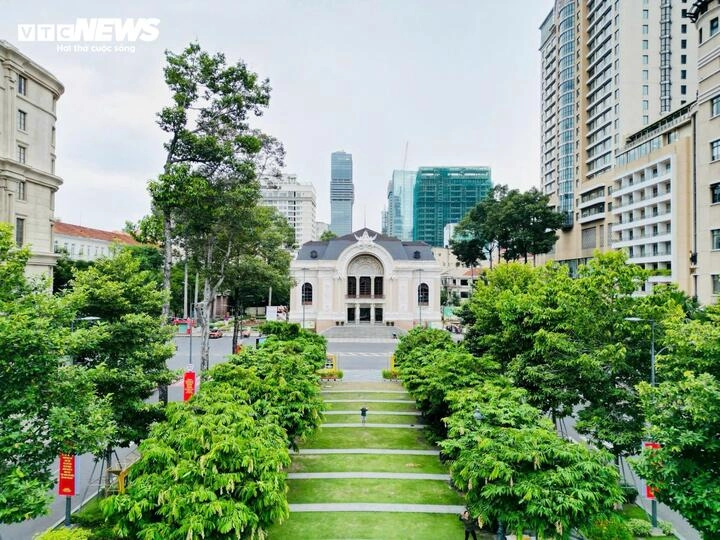 Kh&ocirc;ng gian khu l&otilde;i trung t&acirc;m TP.HCM theo quy hoạch mới tập trung quản trị v&agrave; di sản, định hướng t&aacute;i thiết đ&ocirc; thị, t&agrave;i ch&iacute;nh, dịch vụ cao cấp, văn h&oacute;a, đối ngoại...