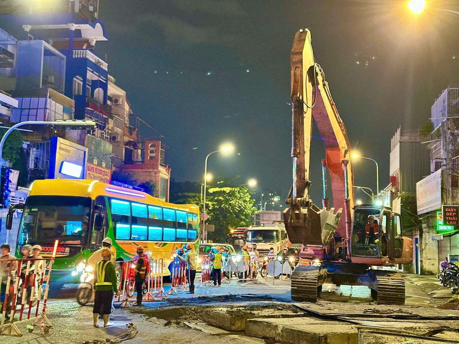 Một đoạn di dời Metro số 2