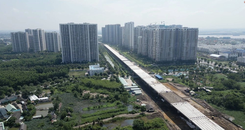 Nhiều dự án nhà ở, chung cư mọc lên san sát quanh tuyến Vành đai 3 TP.HCM